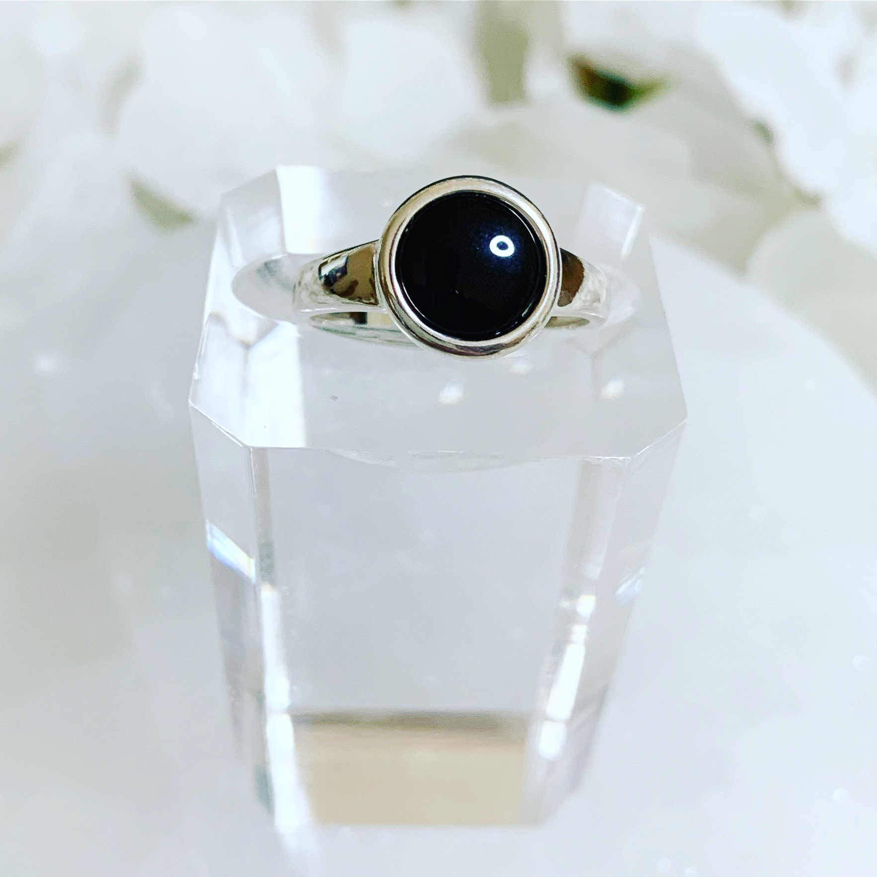 Black Onyx Cabochon Ring - Size N